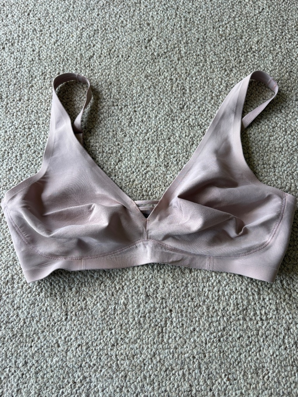 Soma Essentials Wireless Unlined Bra 36DD Beige Full Coverage Comfort